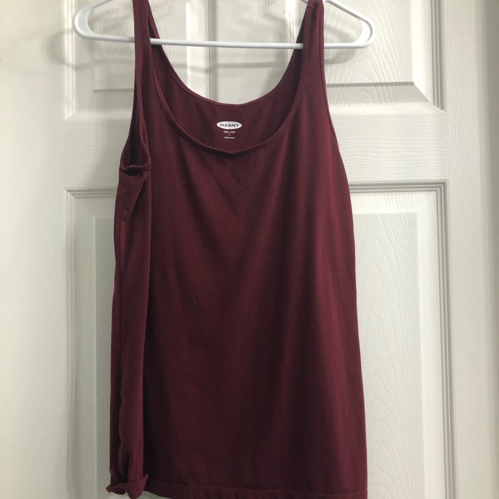 Maroon tank top